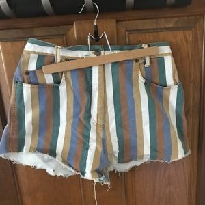 Vintage high-wasted striped shorts